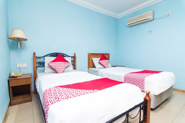 OYO 1581 ホテル グランド パレス