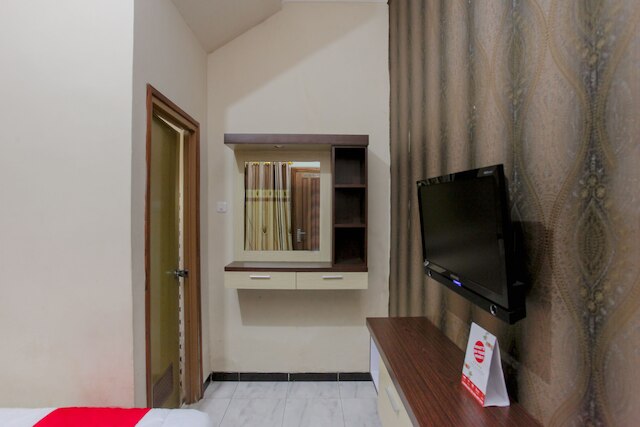 OYO 1692 ヴィラ アクダル 3