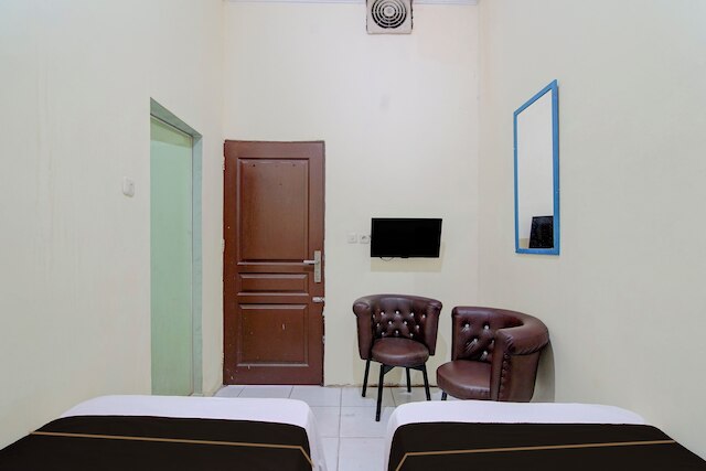 ホテル O ペカンバル ニア モール チプトラ セラヤ フォーマリー ロータス イン