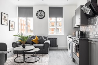 エッジウエア ロード アパートメンツ