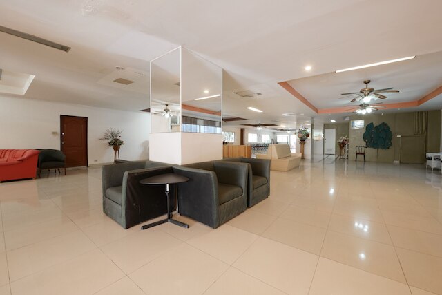 インター プレイス