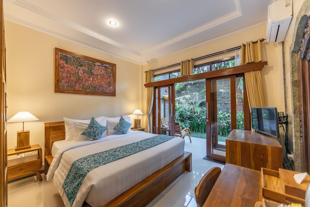 ジュウン マニス