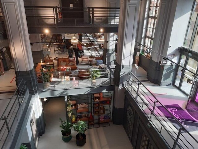 モクシー リール シティ