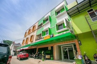 ホテル O グランド アジザ