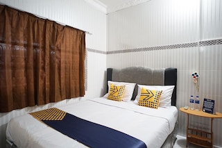 SPOT ON 1854セピンガンアスリシャリアゲストハウス