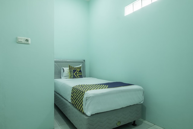 OYO ライフ 1889 ムブアページ