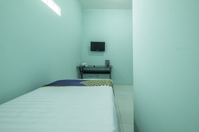 OYO ライフ 1889 ムブアページ