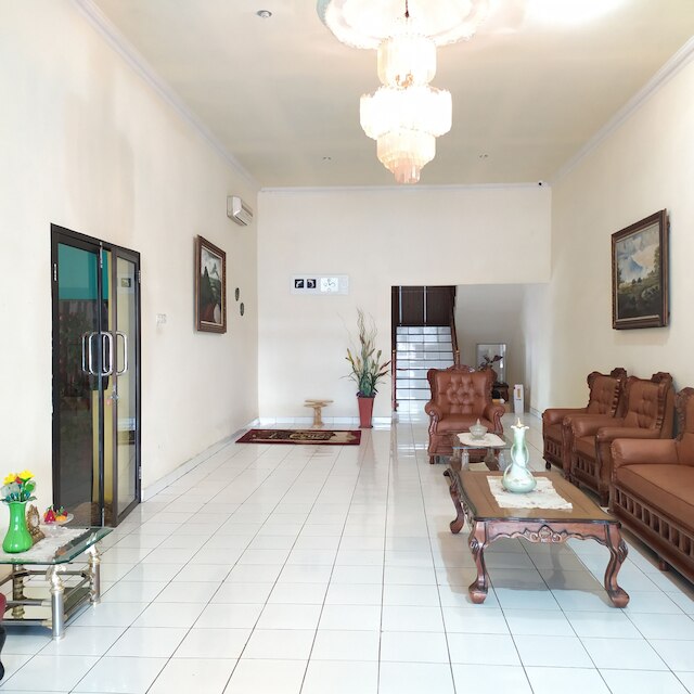 ホテル O ポンドック リプジ