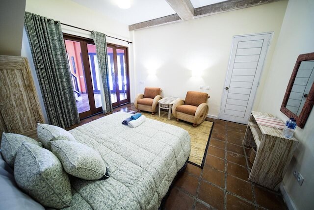 イージー サーフ ヴィラ