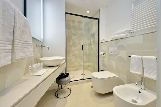 ユールーム バイト