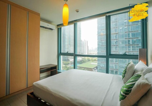 ワン アップタウン レジデンシズ、セントラル フラッツ