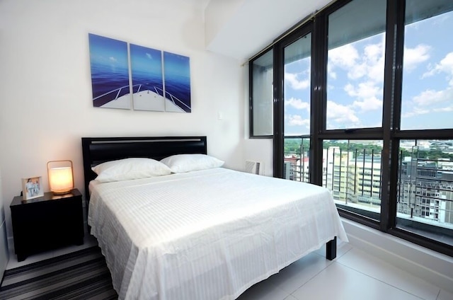 KLタワー - PHステイケーション