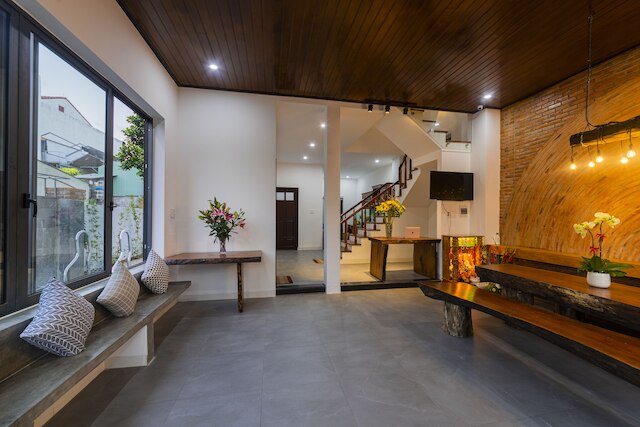 ザ 1993 ホームステイ