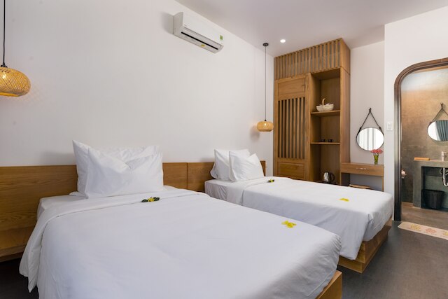 ザ 1993 ホームステイ