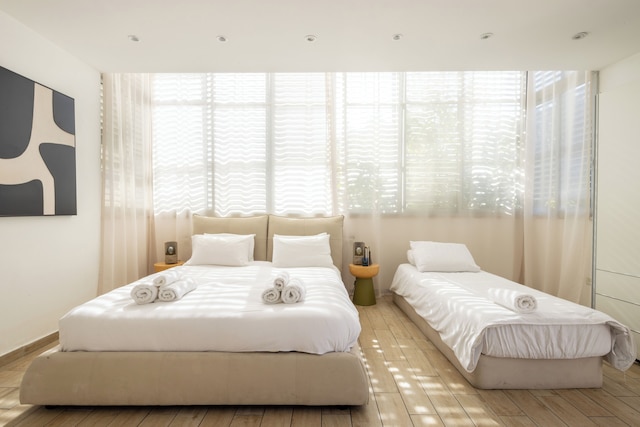 テルアビブの中心部に位置、モダン、バルコニーあり - ベッドルーム 3 室 & バスルーム 3 室