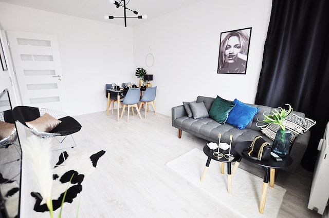 M11 バルコニー付きの素晴らしいアパートメント