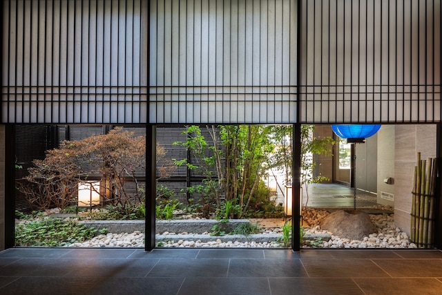 MIMARU大阪 心斎橋WEST