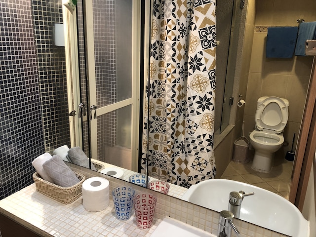 東區ライト イン (台北東區輕旅)