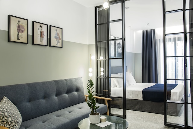 パム パラディソ