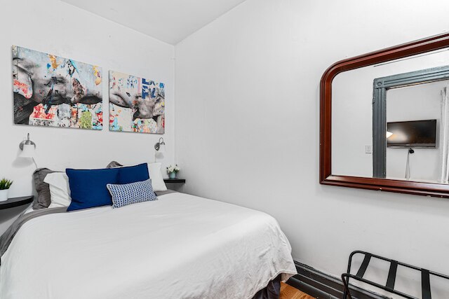 パーフェクトリー ロケーテッド ニア レストラン ショップス & サイツ