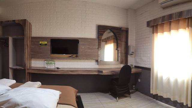 ホテル・シャリア・ラリスマニス