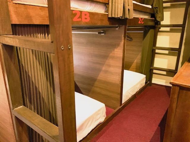 ホテル オマー ピレム シャリア - ホステル