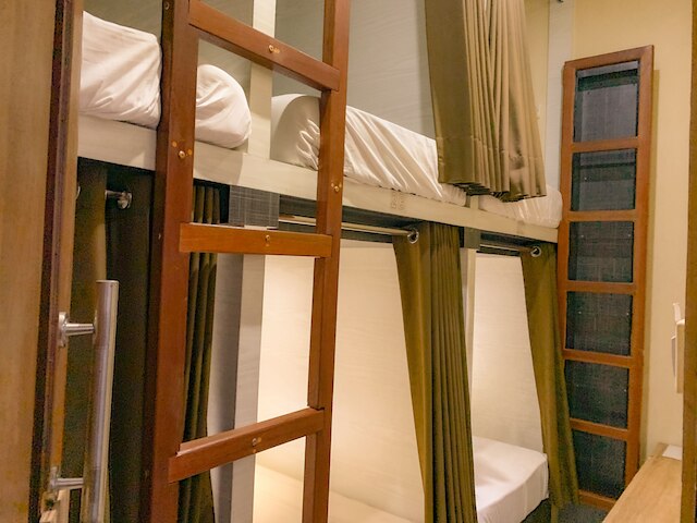 ホテル オマー ピレム シャリア - ホステル