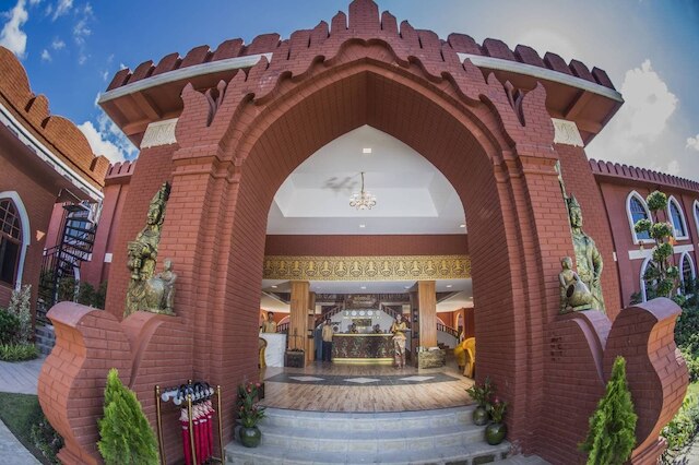 エンシェント バガン ホテル