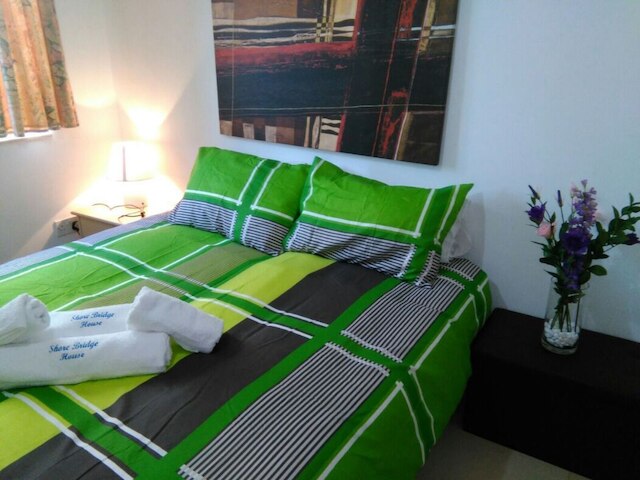 ショア ブリッジ ハウス