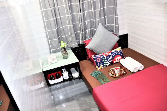 メトロシティ ラウンジ (大都市賓館)