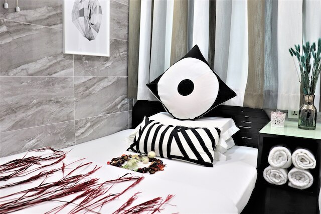 メトロシティ ラウンジ (大都市賓館)