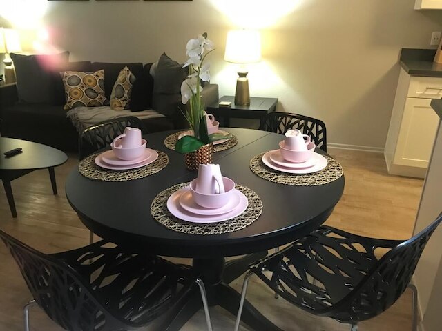 ハリウッド チャーミング バケーション