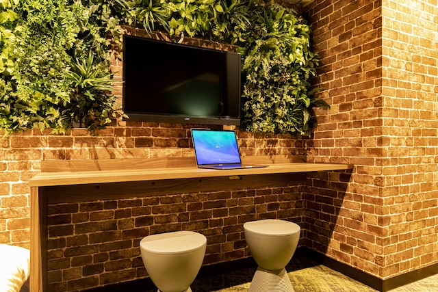 Under Railway Hotel Akihabara