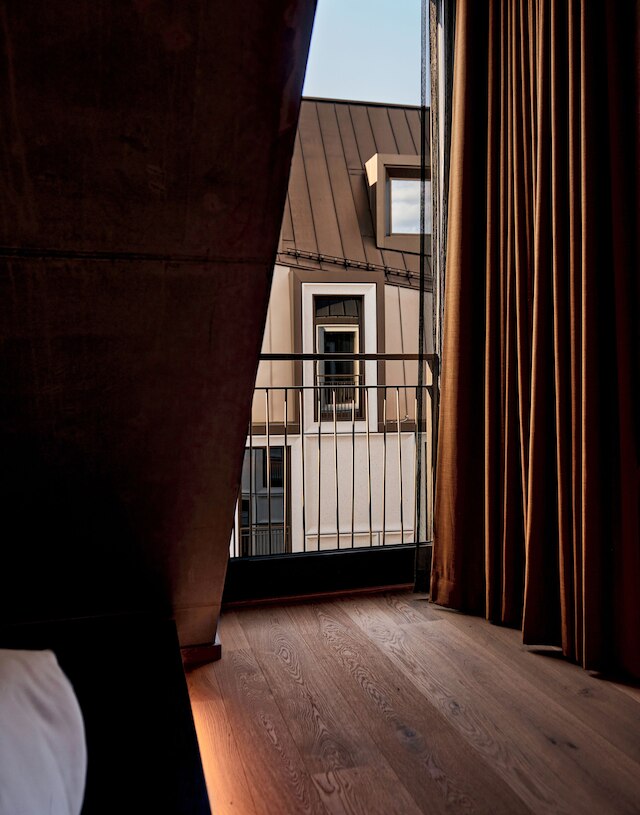 カール オーガスト (近隣ホテル)