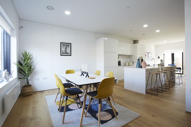 マンチェスター中心部にあるスタイリッシュでモダンなホーム、駐車場あり