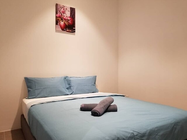 EST リンク トゥ LRT KL セントラル バンサー