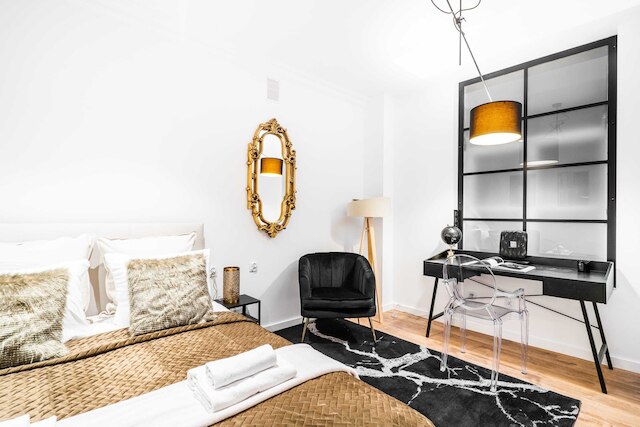 メイン スクエア アパートメンツ - ロフトアフェア