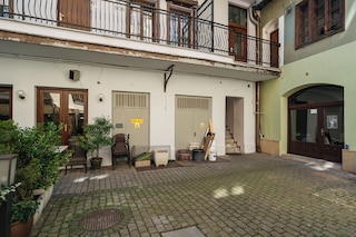 メイン スクエア アパートメンツ - ロフトアフェア