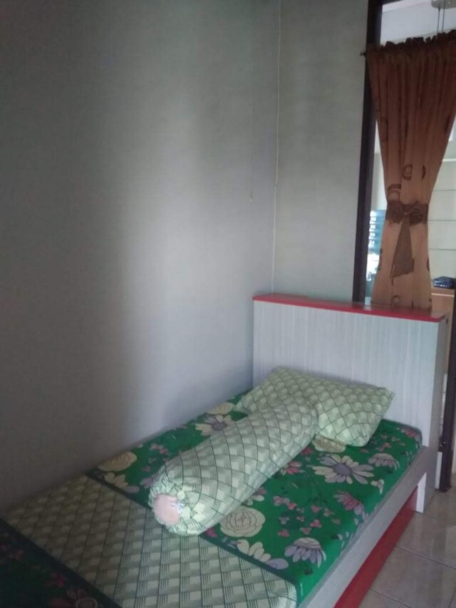 ジ エッジ バイ オリン