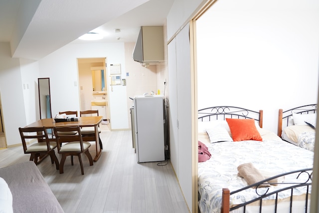 メトロ ダイコク アパートメント