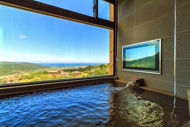 ジア シン ホット スプリング リゾート ヤンミン シャン (加馨溫泉大飯店陽明山)