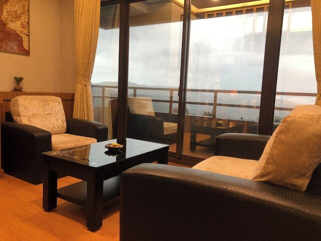 ジア シン ホット スプリング リゾート ヤンミン シャン (加馨溫泉大飯店陽明山)