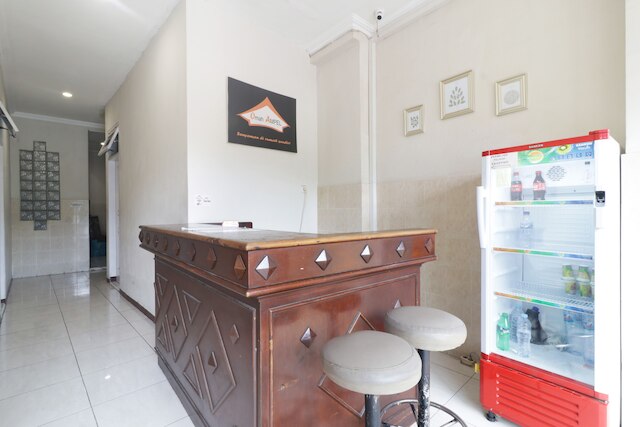 ホテル オマ アンペル シャリア