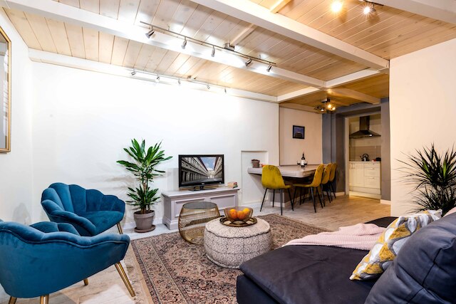 ニュー オペニング スペシャル - ヒストリック センター - プライベート パティオ