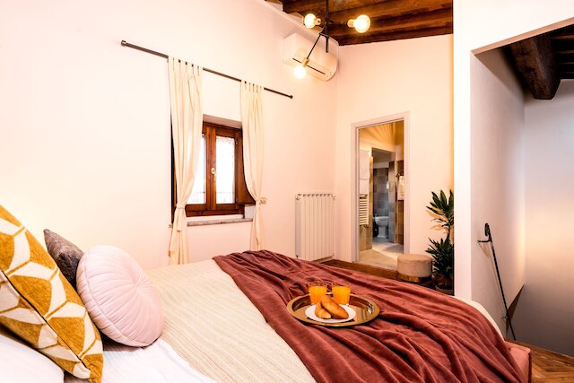 エレガント アンド ヒストリック 3ベッドルーム イン シティ センター