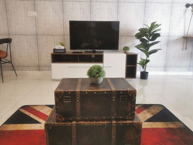 メルク サマー スイート KLCC アット ペンギン ホームズ