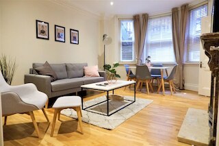 オックスフォード アパートメンツ