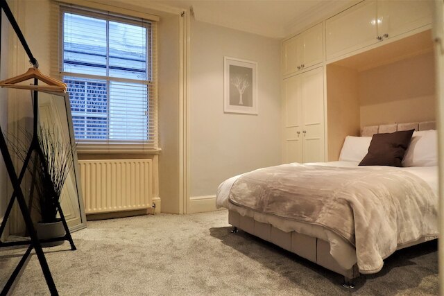 オックスフォード アパートメンツ