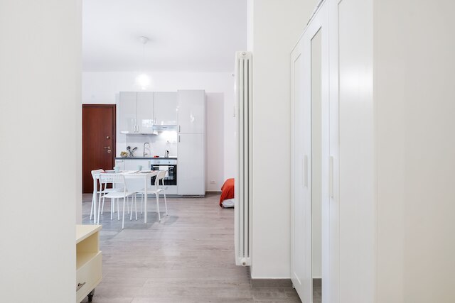 ジャルディーニ マルゲリータ モノロカーレ、バルコニー付き