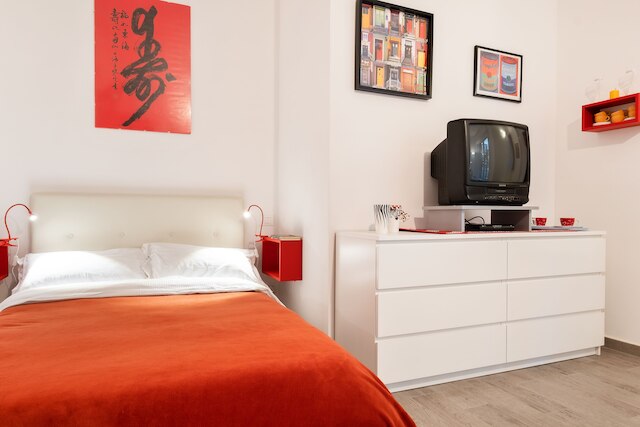 ジャルディーニ マルゲリータ モノロカーレ、バルコニー付き